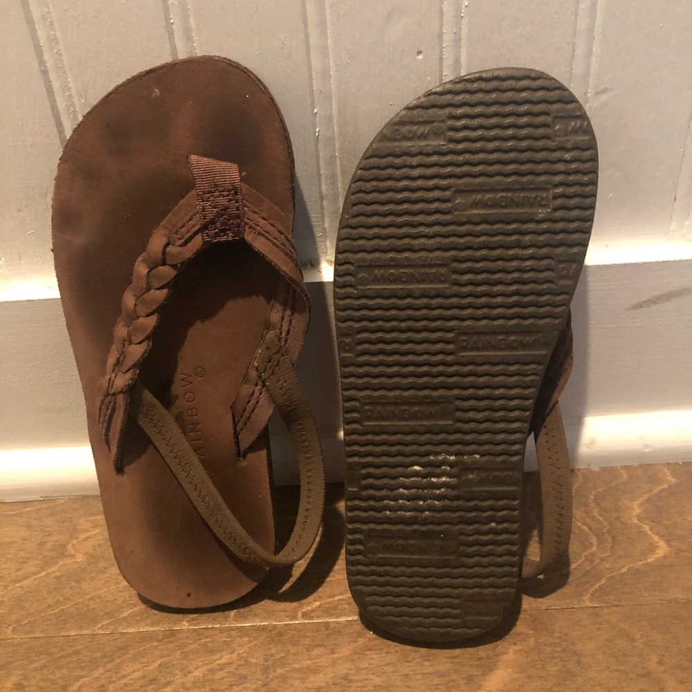 Toddler rainbow flip flops / sandals size 9-10 with back strap.